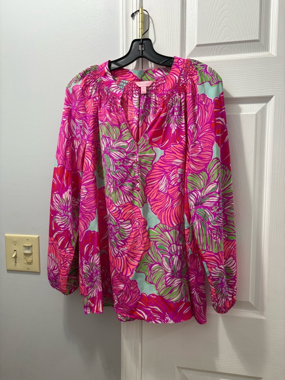 Lilly Pulitzer Elsa Silk Blouse In Worth It Size Large